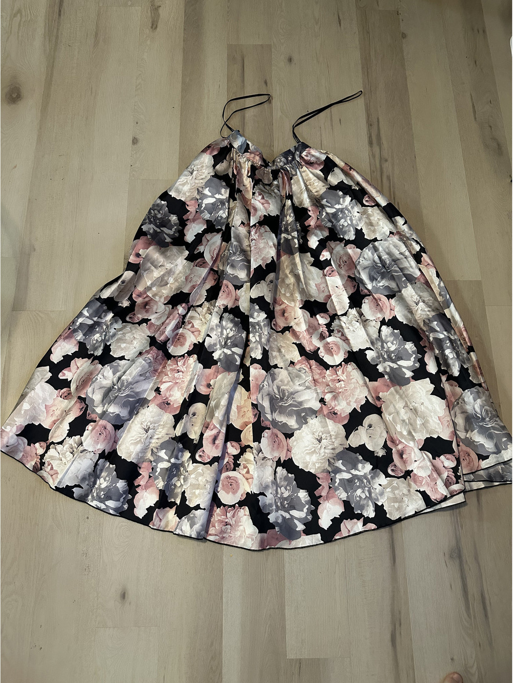 Floral satin skater skirt Size 1